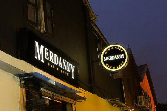 Merdandy Bar & Cafe nearby Zyanya